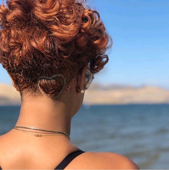 Meet your Posher, Jaquana - Picture 1 of 1